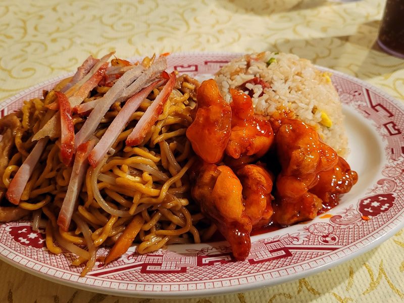 Dragon Inn food